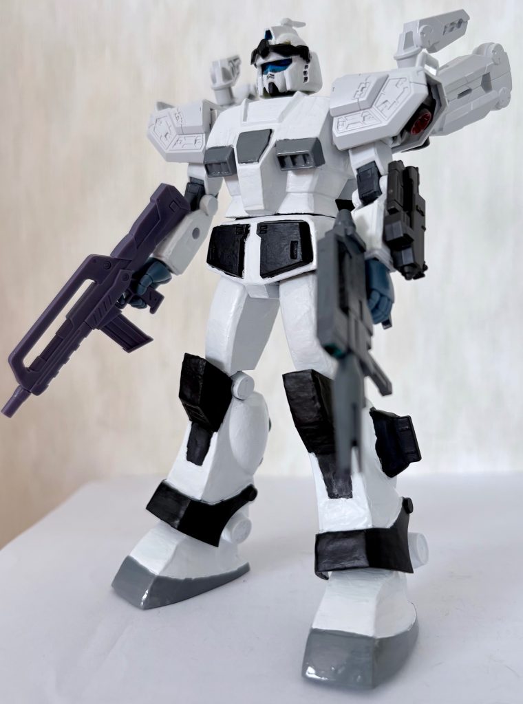 背中にロボットアームを付けたのでちょっとだけトーリスリッターに近づいたかな？