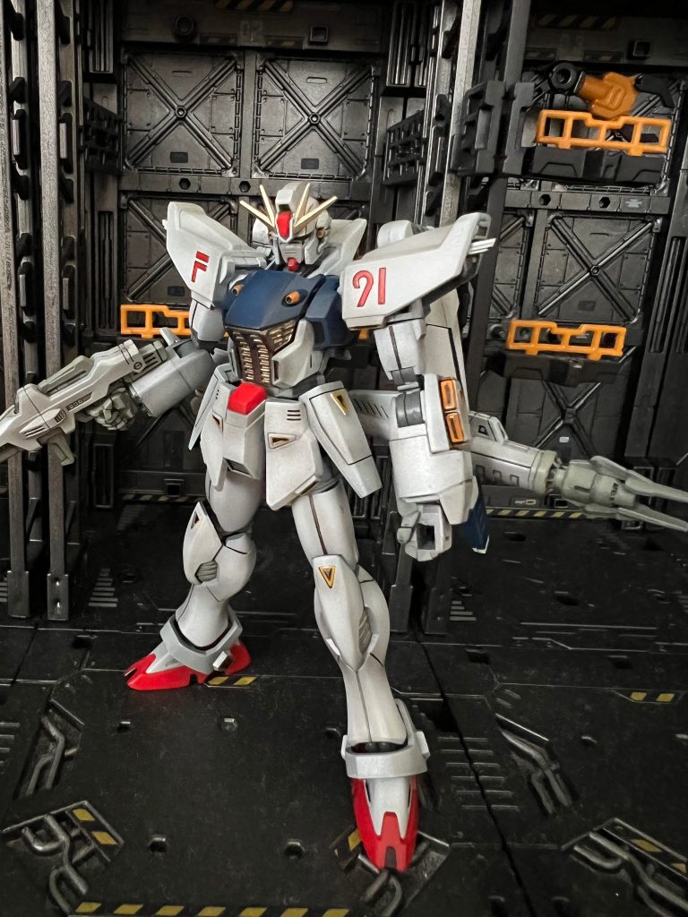 小さいけど、武器類も豊富だし作り甲斐がありましたね。