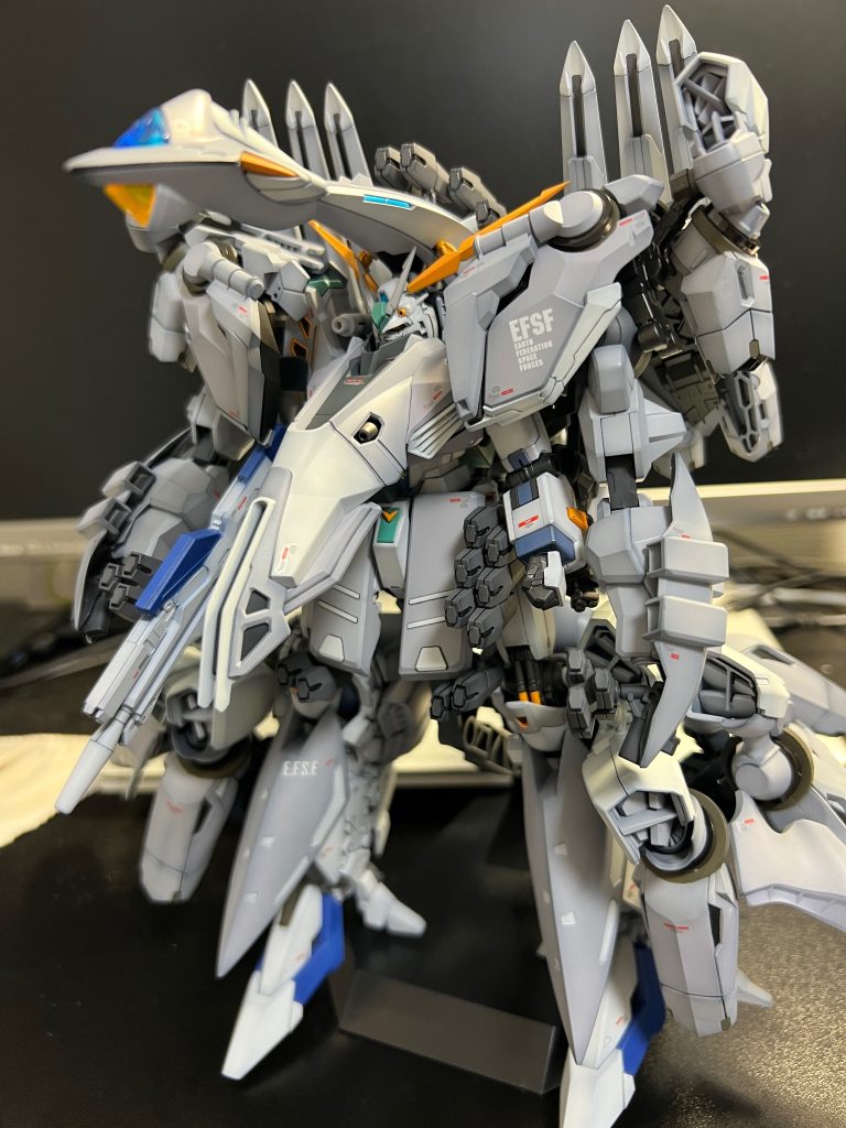 HG アリュゼウス 全塗装完成品 ガンプラ 【公式通販】