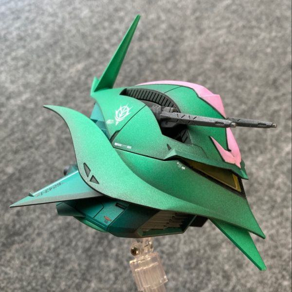 ララァスン専用モビルアーマー2