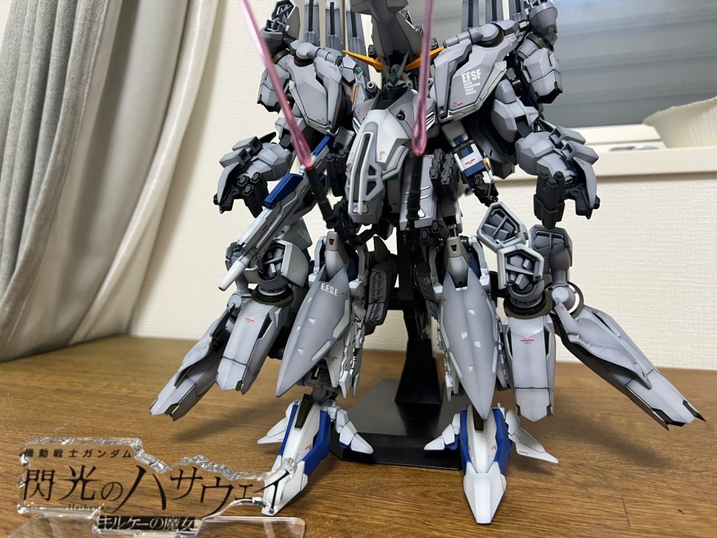 せっかくなのでキルケーの魔女のロゴディスプレイと一緒に。