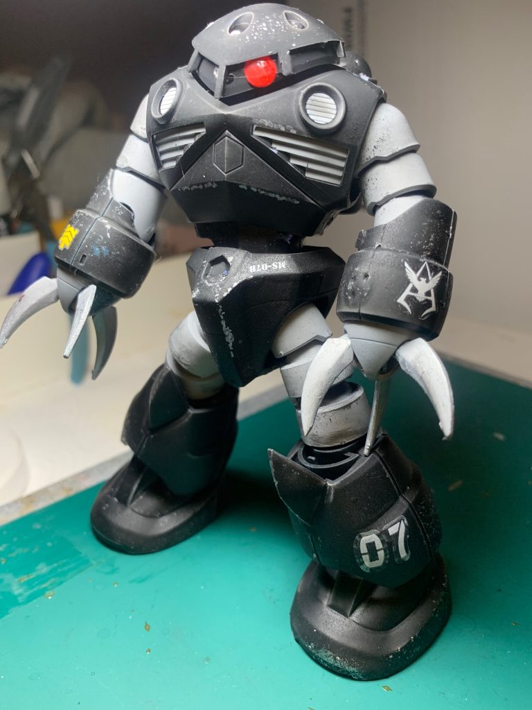 コンプリートショットです。エアーブラシにウェザリングしました。