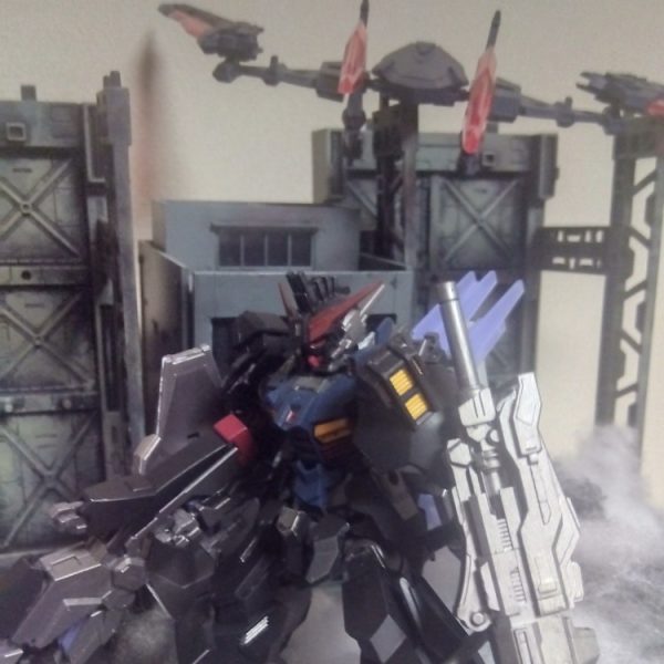量産試作小型MGtype特殊兵器 試作１号機ガンダムジリウス《高機動戦闘機ブラックガルーダ装備》別名スーパージリウス