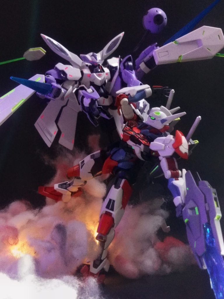 ガンダム・ルブリス　《君を退屈から救いに来たんだ！》
