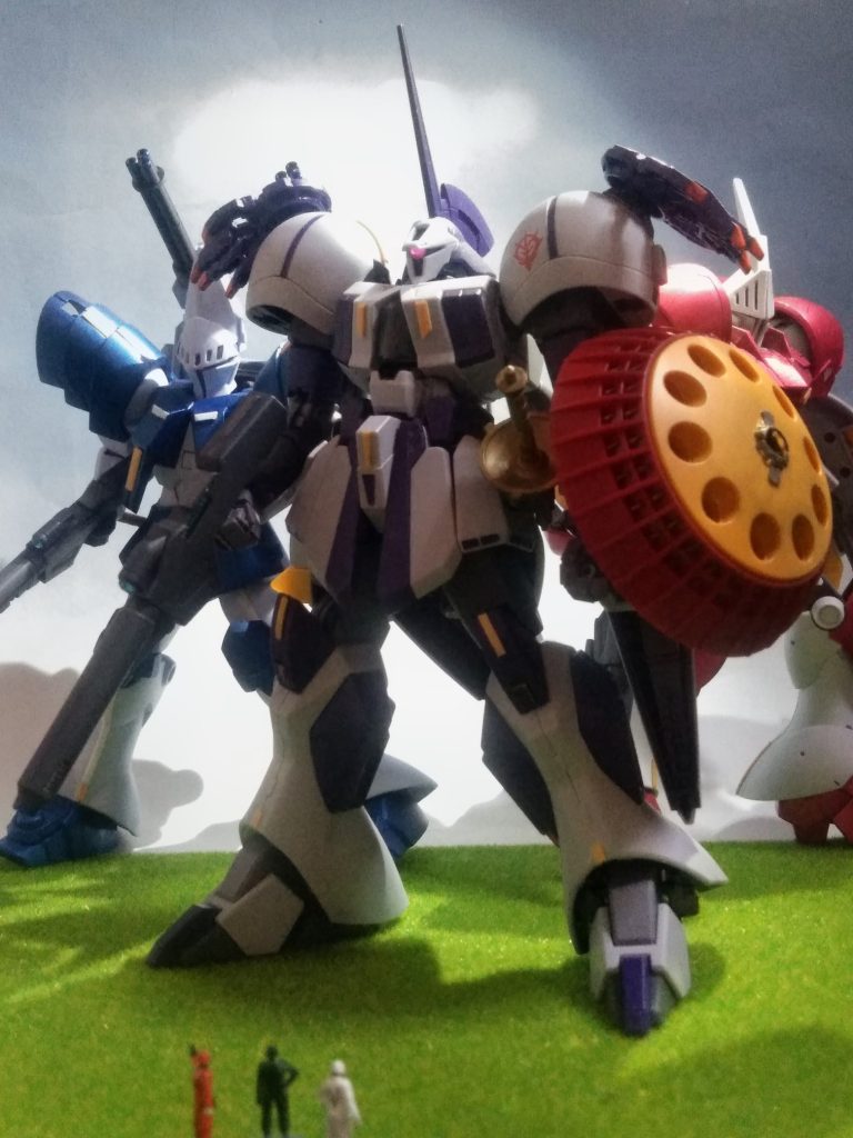 3 月 11 日　｢アーガマ｣ジャンク屋のモビルワーカーの襲撃を受ける。続く｢エンドラ｣との交戦後｢シャングリラ｣を脱出｢ジュドー・アーシタと仲間達｣がクルーになる。3 月 16 日　｢Ｚガンダム｣頭部損壊｢ラビアンローズ｣より｢コアトップ｣が到着｢ＺＺガンダム｣稼働。&nbsp;　　　 　 &nbsp;☝️今ここら辺👇 😁8 月 1 日　｢ハマーン・カーン｣率いる｢ネオ・ジオン軍｣が地球侵攻作戦を開始する。&nbsp;