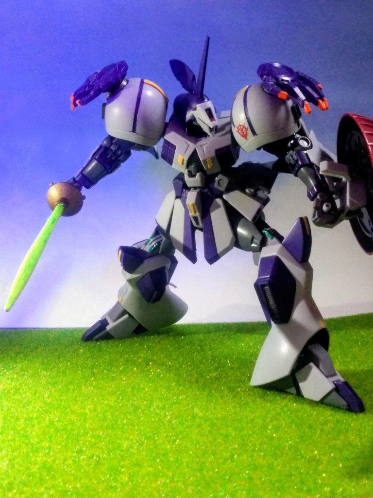 長～～い前置きで失礼しますm(。-ω-。)m本来ならばZZ編とイウ状況に合わせてHGUC 1/144 [R・ジャジャ]で投稿したかったのですが😭肝心のキットの入手が叶いませんでした😖なので我が家のマウンテンサイクルに埋もれていたHGBF 1/144 [R・ギャギャ]を発掘👷🕳️🏗️イジッテみた所存です🤗