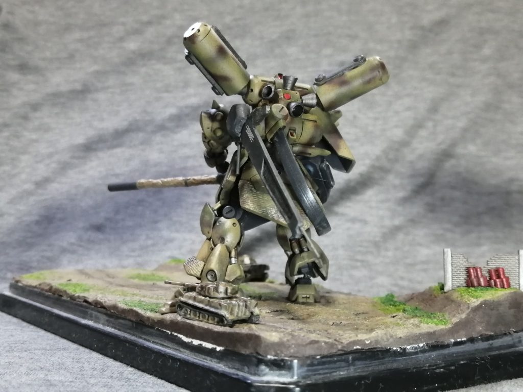 ガンダムアーティファクト　ギラ・ドーガ重装型　【ヴィネット】–8枚目/制作者：LUCIOLE