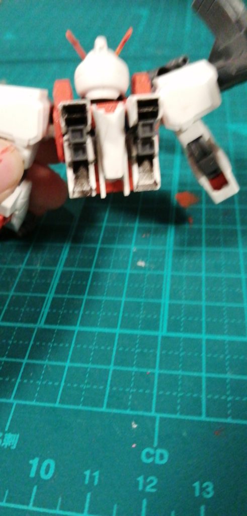 バックパックも 塗装してみました