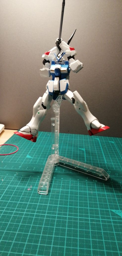 では 名前の発表ですR852 スカイブルー ガンダム V2 です