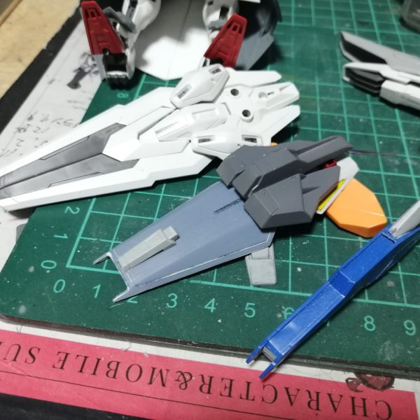 キャリバーン製作再開！3枚目のシールドもイメージが出来て、後は手を動かすだけです。シールドを繋ぐアームはどうしよう😅（3枚目）