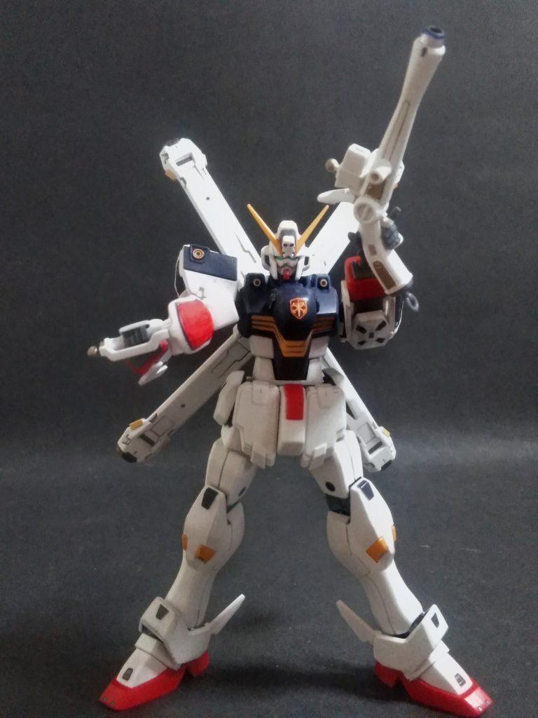 コノ子はF 91の子孫ですから興奮する？とマスク割れ？？致します😅Shotだと解り辛い😢🌊そして『ザンバスター🔫』を分解✂️『ザンバスター🔫』をバラして🦀海賊の古式拳銃の形状を模したビームピストル『バスターガン』に🤩海賊刀(カトラス)の様な大型ビームサーベルである『ビームザンバー』😍へとソウ！名前の由来は斬馬刀🐎🗡️&nbsp;『バスターガン』が照準器・銃身・フォアグリップを『ビームザンバー』がグリップ・銃床を構成するのが『ザンバスター🔫』なのでした😊ドッキングさせる事で『バスターガン』より威力を高めているものの、あくまでビームサーベルとしての運用が基本なので、射撃装備としては標準的なスペック😭なのでゾロアット以降のビームシールドは抜けないのでした😩