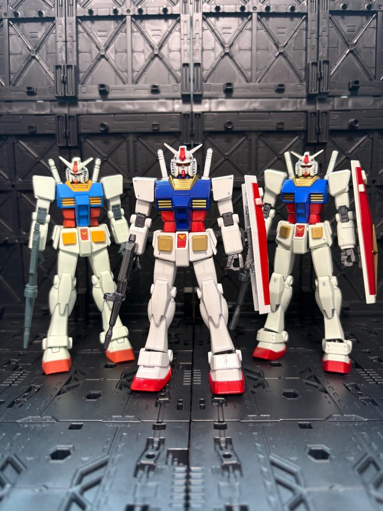 左からEG、旧HGUC 、リバイブ。あなたはどのガンダムがお好みですか？ご視聴、ありがとうございました😊