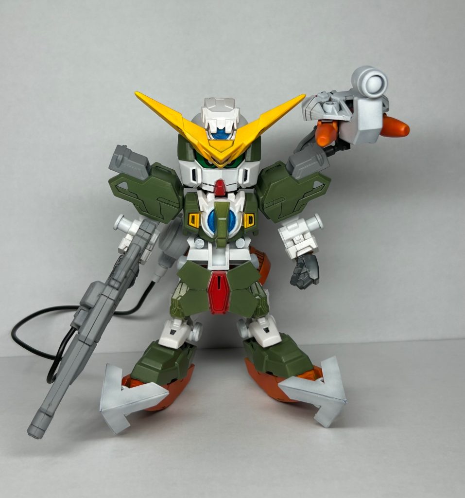 ・正面SDガンダムではデュナメスが発売していなかったので別シリーズの物から改造しました。