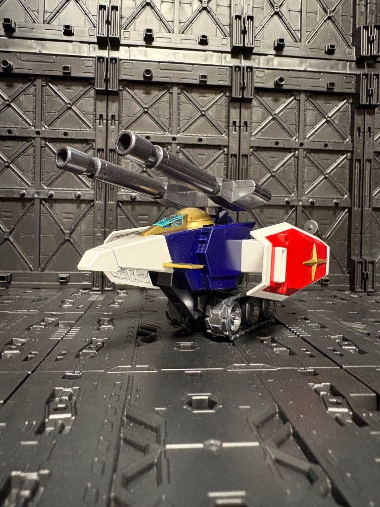 G-BULL EASY &nbsp;メイン武装はメガ粒子砲