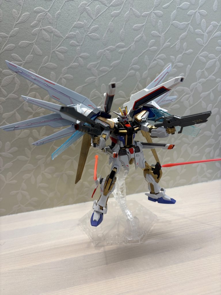 エクシードストライクフリーダムガンダムOO–4枚目/制作者：@TAkeeeeRU