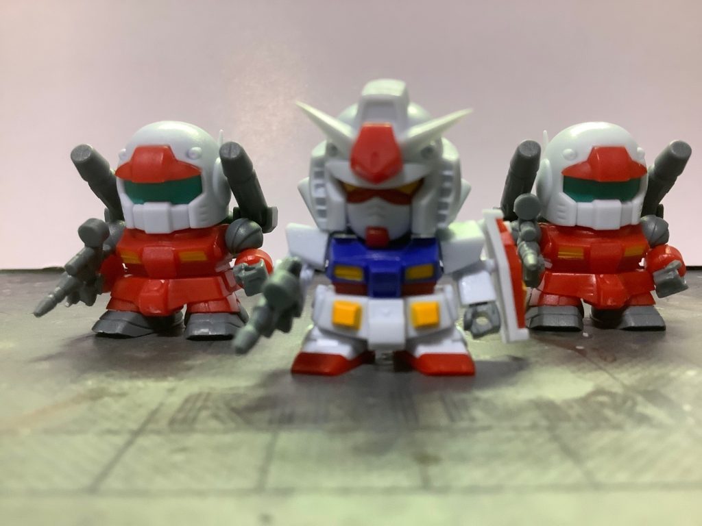 ３つしか残ってなかったですが狙い通りガンダムとガンキャノン(gandam-hand2)めぐりあい宇宙セットでした
