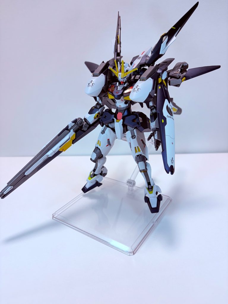 前面重装備というより単体のまとまりを意識して制作しました。イメージはキャリバーンのような強襲型MSです。