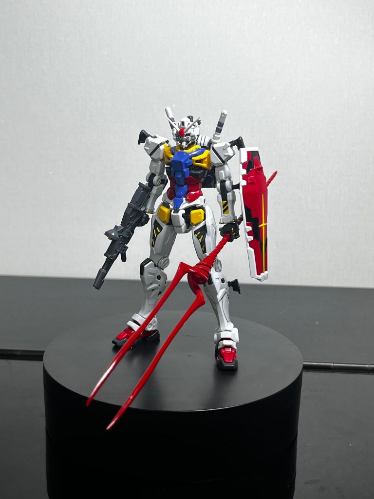 白いガンダム(GQ)–4枚目/制作者：匿名