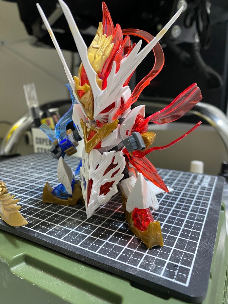 素組みからアンテナ延長と肘関節入れたとこ。