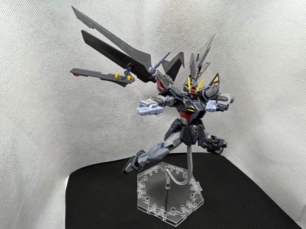ストライクノワールガンダム–2枚目/制作者：Gundamdam