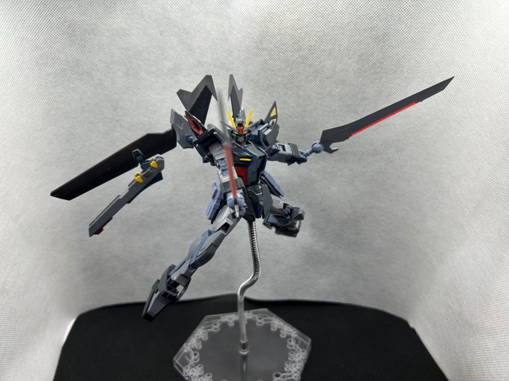 ストライクノワールガンダム–4枚目/制作者：Gundamdam