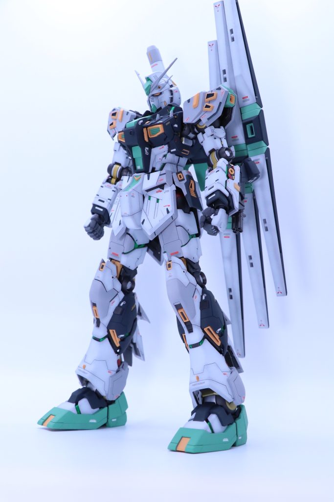 フィン・ファンネル装備仕様