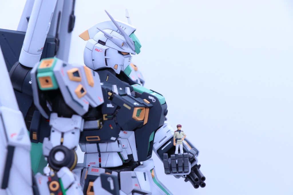 レーン・エイムさんカラーでフィギュアを塗装。