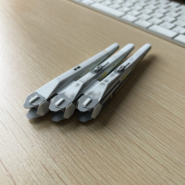 フィン・ファンネルにプラ板を貼付けたりパテ盛ったりしながら作ってみました。（2枚目）