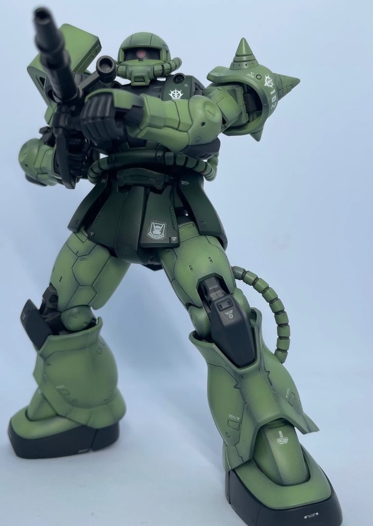 HG 1/144 シャア専用ザクII 赤い彗星Ver.–2枚目/制作者：もこやま