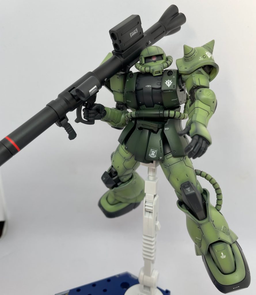 HG 1/144 シャア専用ザクII 赤い彗星Ver.–6枚目/制作者：もこやま