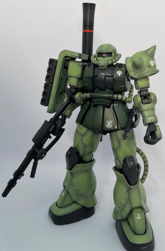 HG 1/144 シャア専用ザクII 赤い彗星Ver.–8枚目/制作者：もこやま