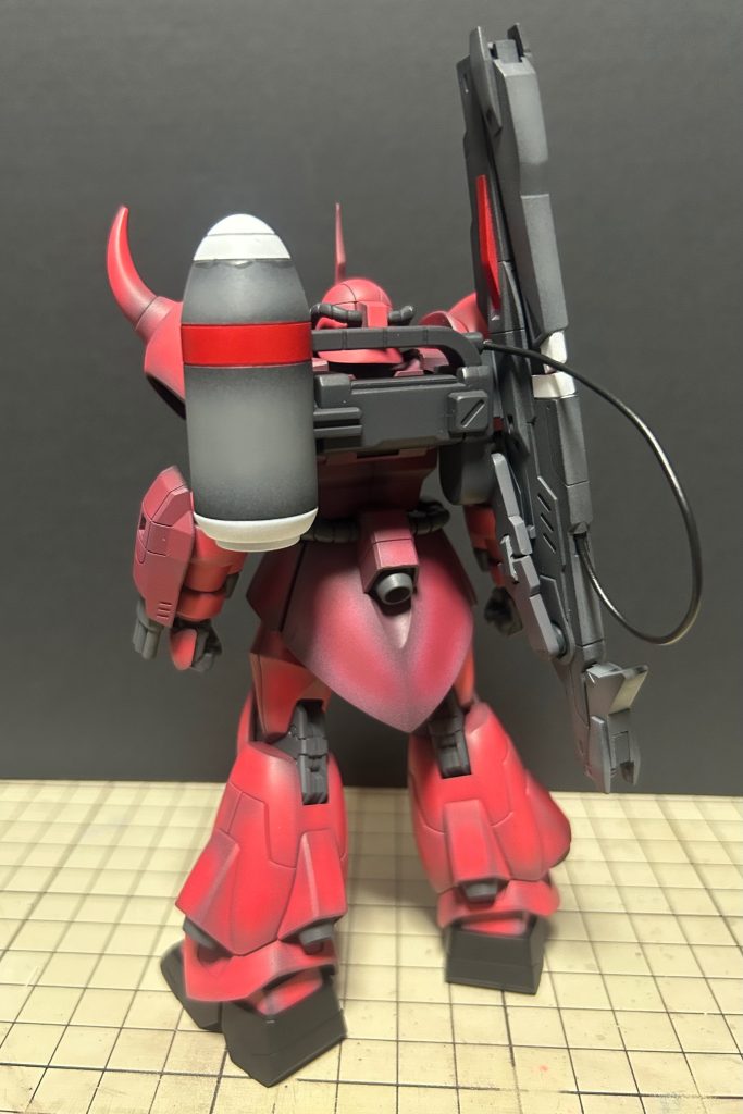そしてルナマリア専用機という事でガナーウィザードを装備、バックパックの接続を少しいじって取り付け可能にしました。