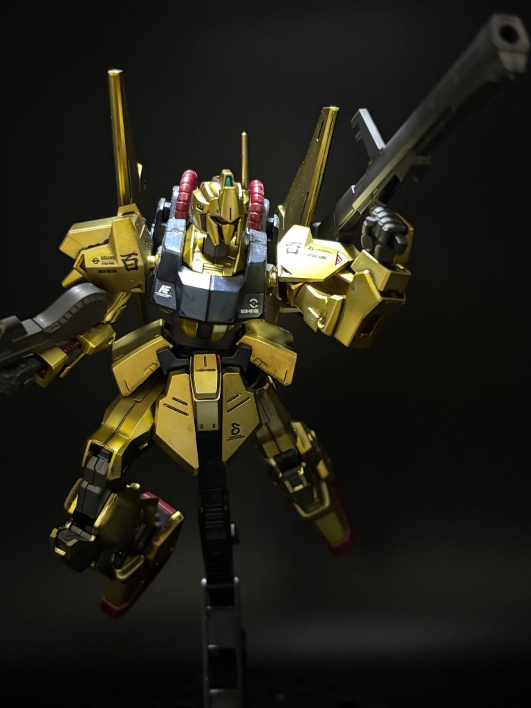 違うアングルで。ちょっとライティングにこだわってパシャリ📷✨めっちゃええやん(zaku-kao2)