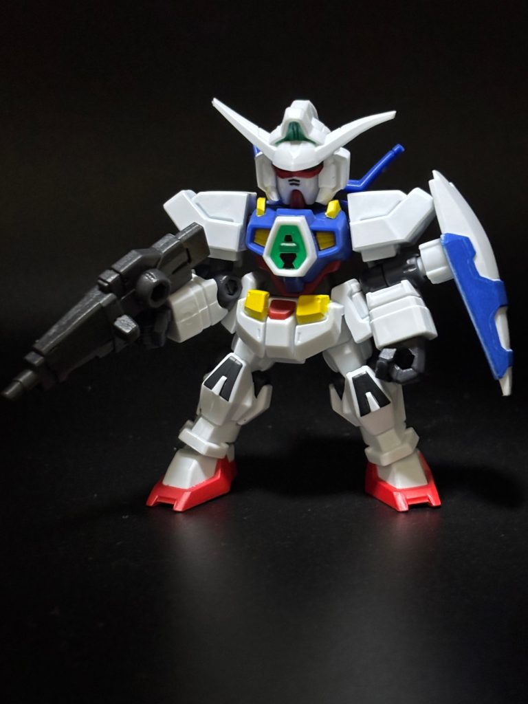 塗装前はこんな感じ。出来のいいガシャポン(gundam-kao6)