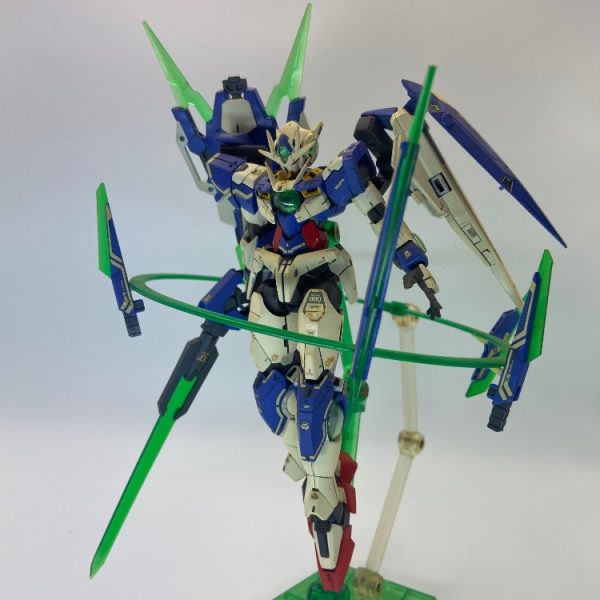 HG_ダブルオークアンタ•フルセイバー