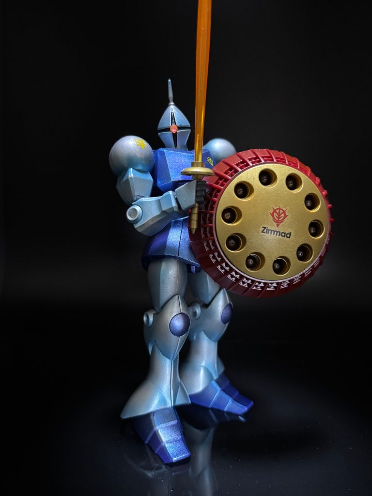 騎士と言ったらこれでしょ✨サーベルとシールドがホントカッコいい(gundam-kao6)