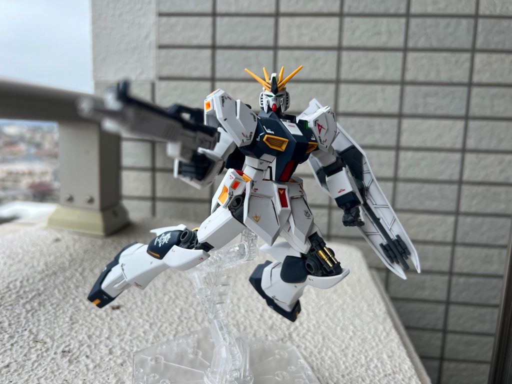 ポージングはヘタですが、キットが良いのでどんなポーズでもカッコ良い(*'ω'*)