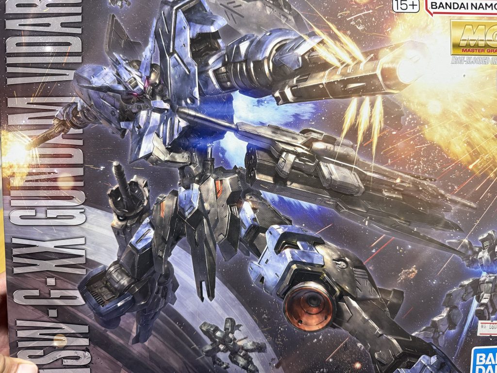 作品名：久々にMGでも！<p>最近はHGばっかりだったから久々にMGやろうかとヴィダール引っ張ってきた！</p>

