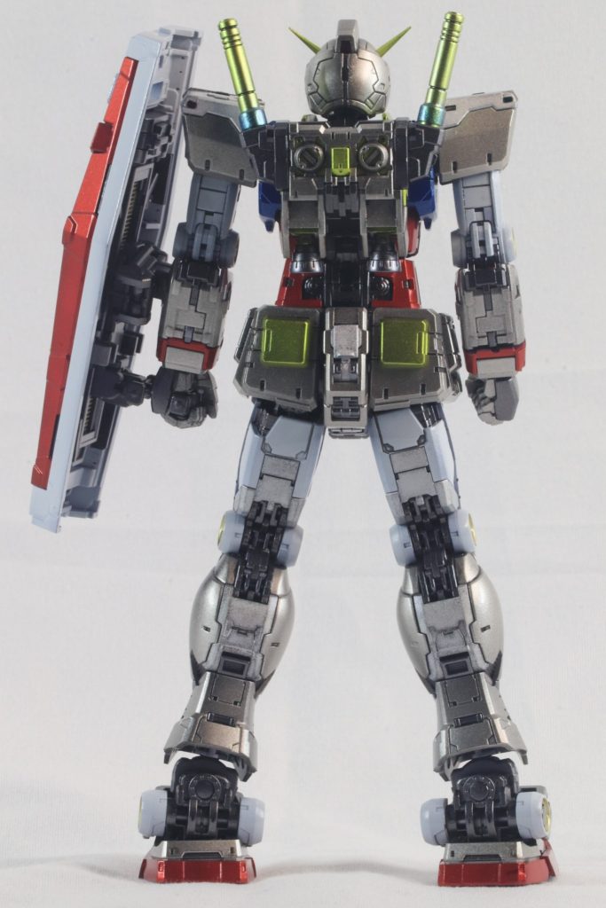 クローバー版RX-78-2–3枚目/制作者：Stellie