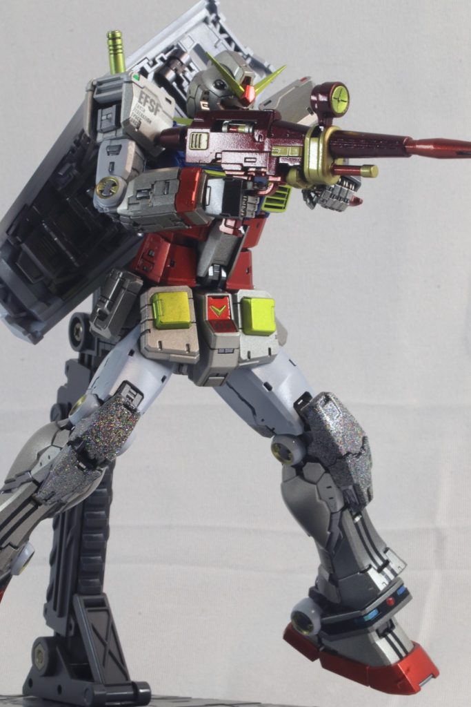 クローバー版RX-78-2–5枚目/制作者：Stellie