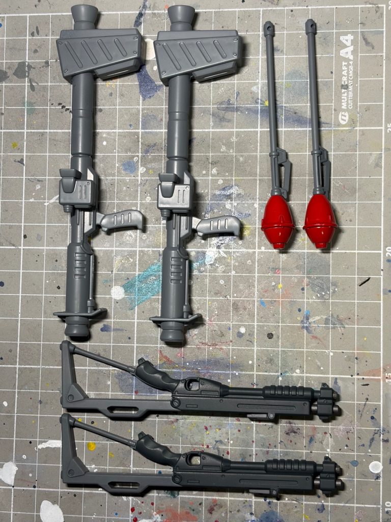ちなみに武器は先に作りました。同じものばかりを最後に回すと、制作が適当になりがちなので。