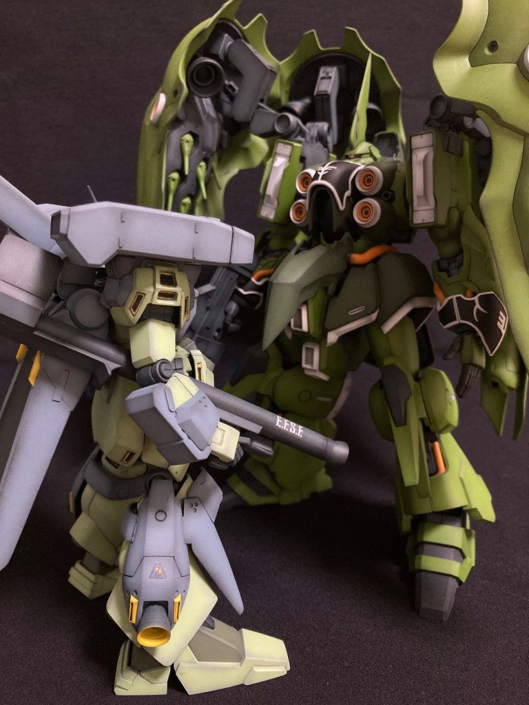 始まってすぐのスタークジェガンとの戦闘シーンがめちゃくちゃカッコいいんです！✨