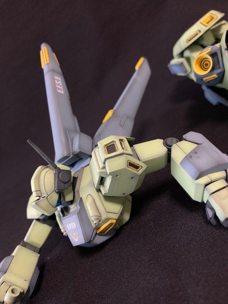 「袖付きめ…」決着が着いた瞬間、パイロットがコマンドを入力する！「↑ ↑ ↓ ↓ ← → ← → B A」