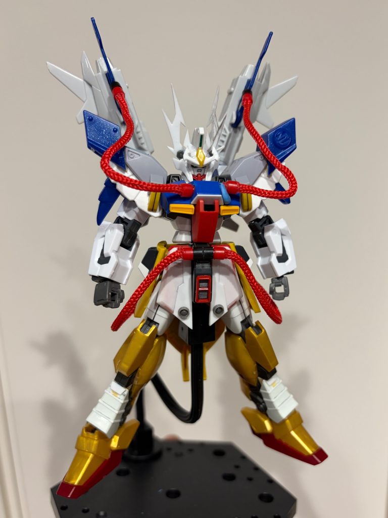 制作過程モチーフはプロトゼータらしいので、胸部にはゼータのパーツを持ってきました
