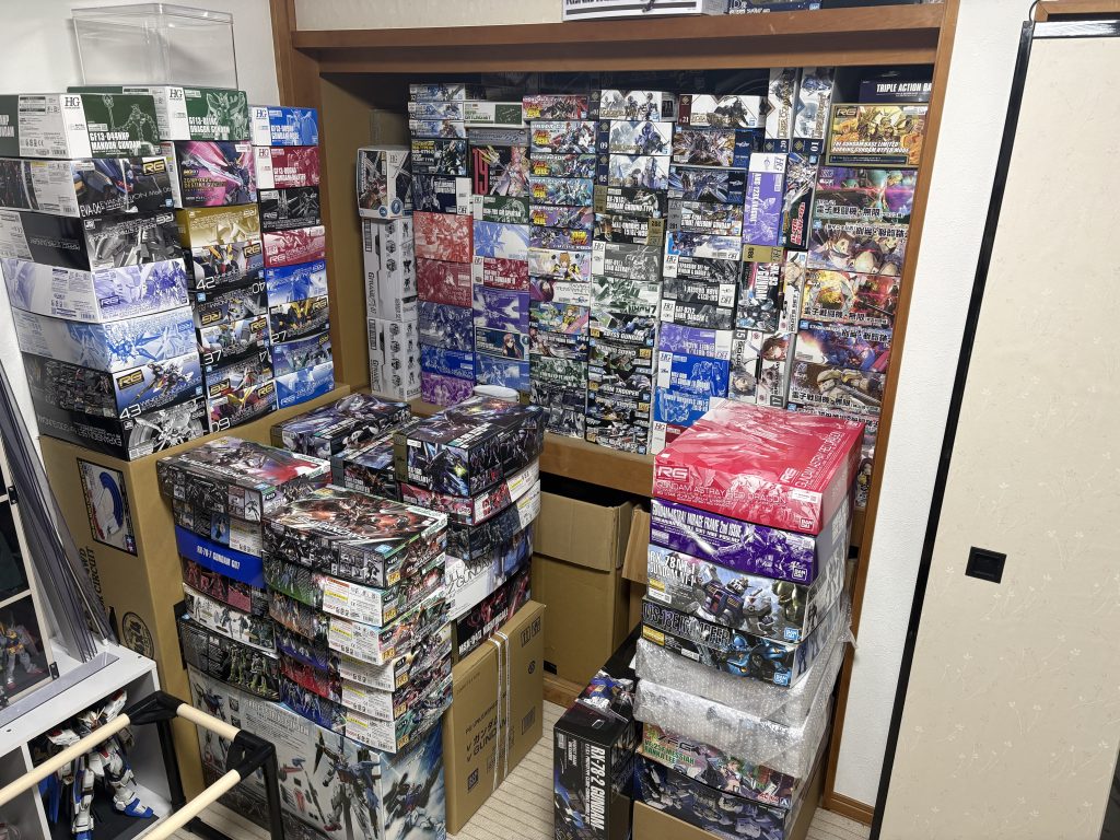 作品名：積んでいいのは作る覚悟のある奴だけだ！(ルルーシュの口調で)<p>仰々しいタイトルですが、自分への戒めでもありますのでw積みプラ選手権という罪を懺悔する機会が訪れましたのでこれ幸にと乗っかりましたwタイトル通り作る覚悟を持ってトールギスFを作っていこうかとwトールギスFを取り出すのに部 [&hellip;]</p>
