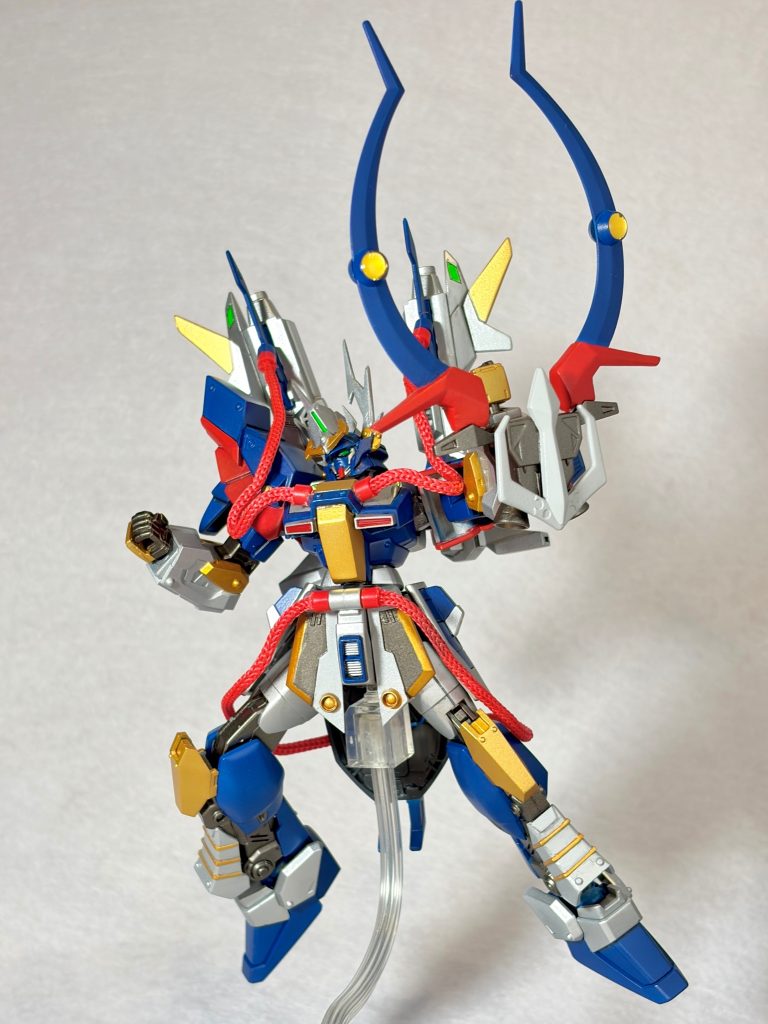 オリジナルギミック弓を変形させて...クロスクラッシャー!百烈将は近接武器を持たないので、遠近のバランスがとれるようになりました