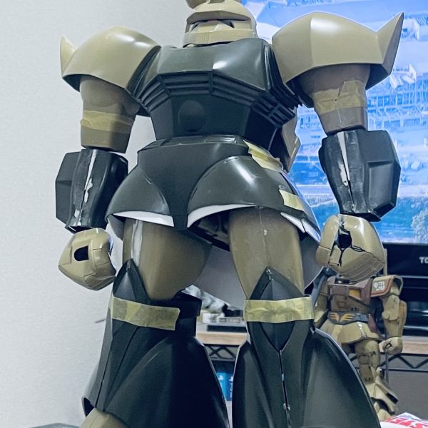 キットの素性を活かしつつ、近代化改修は行わず、設定画のようなどっしり感を重視して仕上げる予定です。（2枚目）