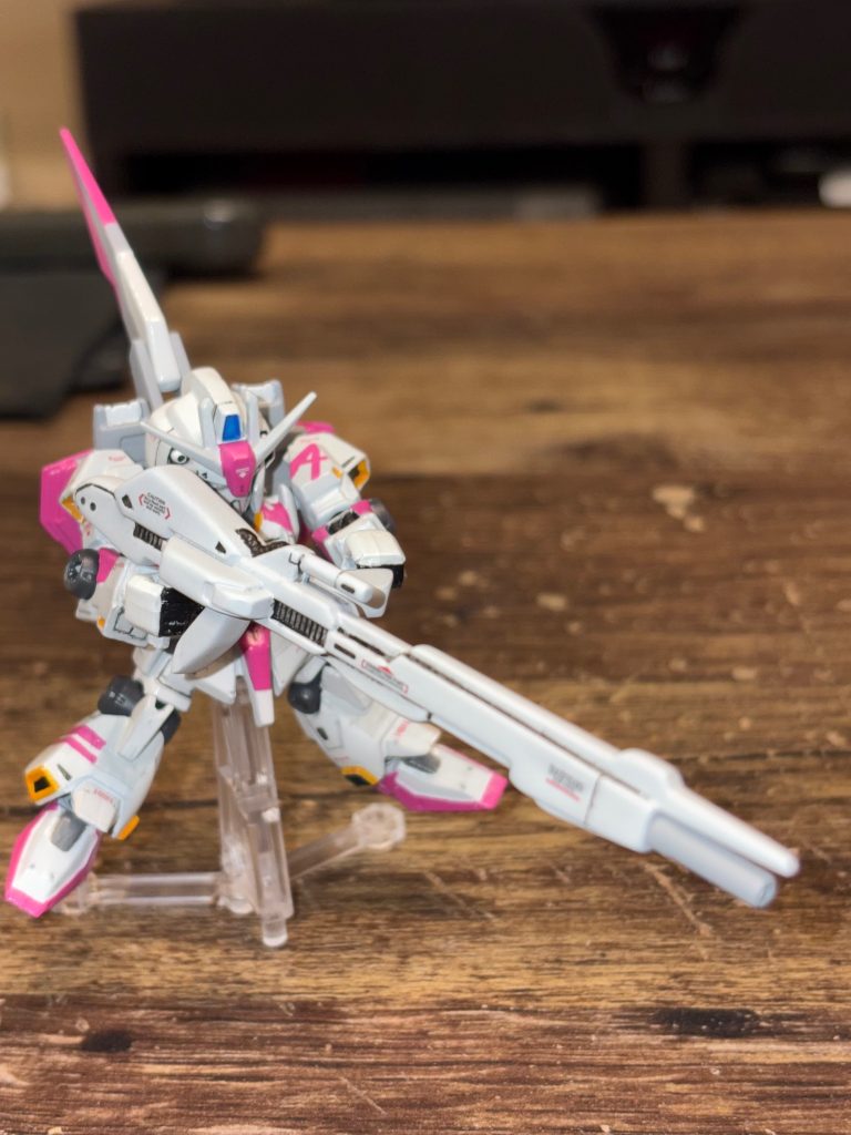 ハイパーメガランチャーも、ユニバーサルユニットから装備させてます。