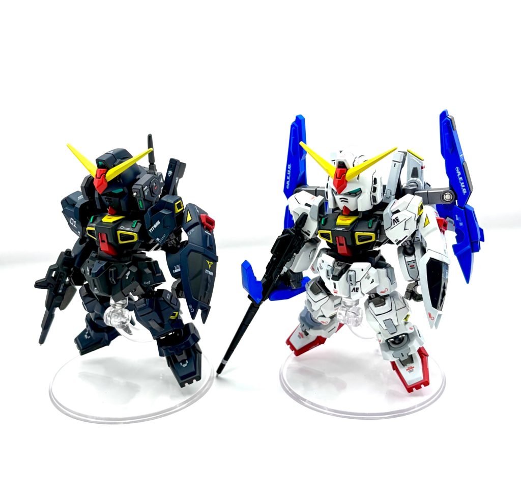 こちらも過去作のエゥーゴ版とのツーショット😊マーク2が好きすぎて、MGでもRGでもモビリティジョイントもマーク2ばかりになってきました笑
