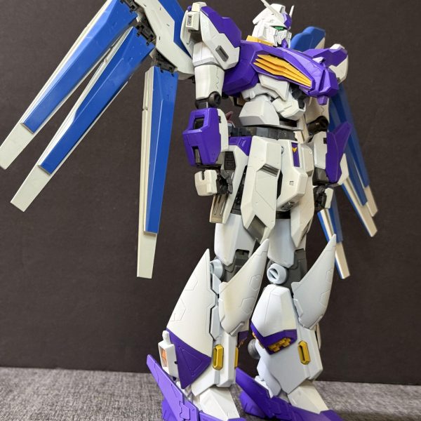 ナイチンゲールをボコボコに出来るνガンダム系最強の機体を目指しています！！機体名は「sin-νガンダム」にしました！sinには日本語の真•シンという意味と英語で「罪」という意味になります！背負い物を背負合わせてみました！！おぉ、、なんかνガンダム系よりもSEEDのフリーダム系に近くなった気が笑hi-νガンダム（20m）とsin-νガンダム（29m）比較&nbsp;（4枚目）